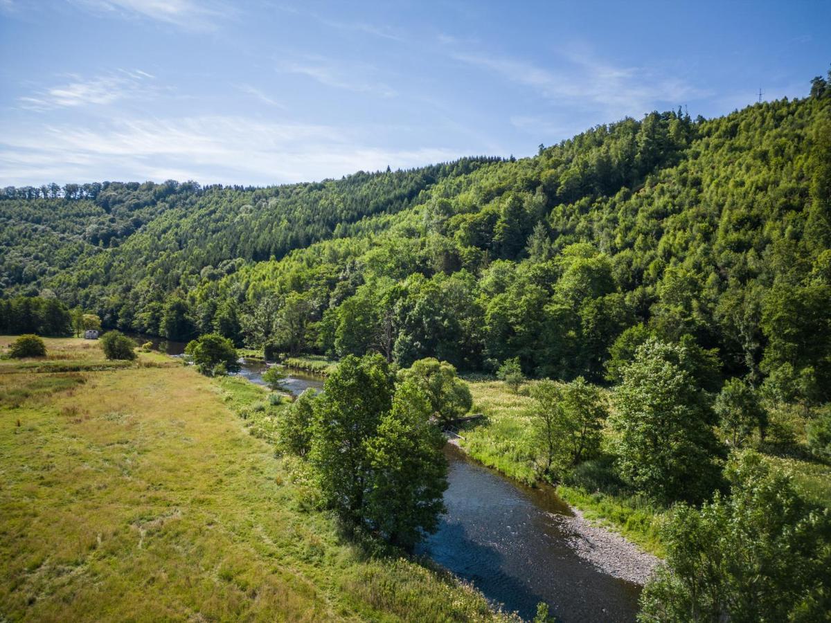 Bills Lodge, le plaisir de la rivière à 2 minutes du centre! La-Roche-en-Ardenne Exterior foto